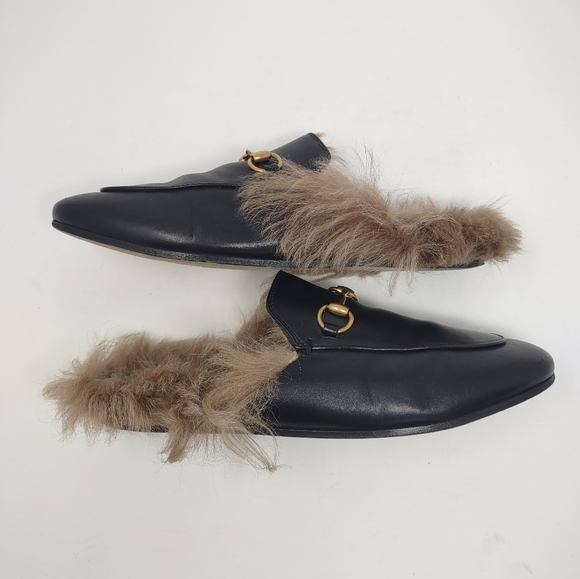 Gucci 37 Princetown fur black leather mules loafers slippers GG - Picture 9 of 16